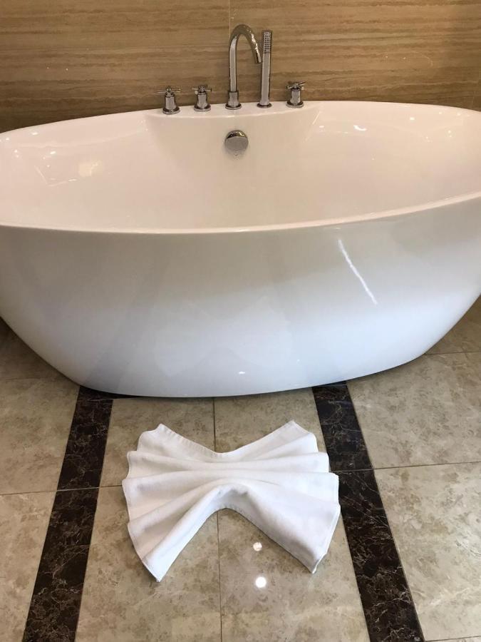 St Hotel Wattay Airport فيينتيان المظهر الخارجي الصورة