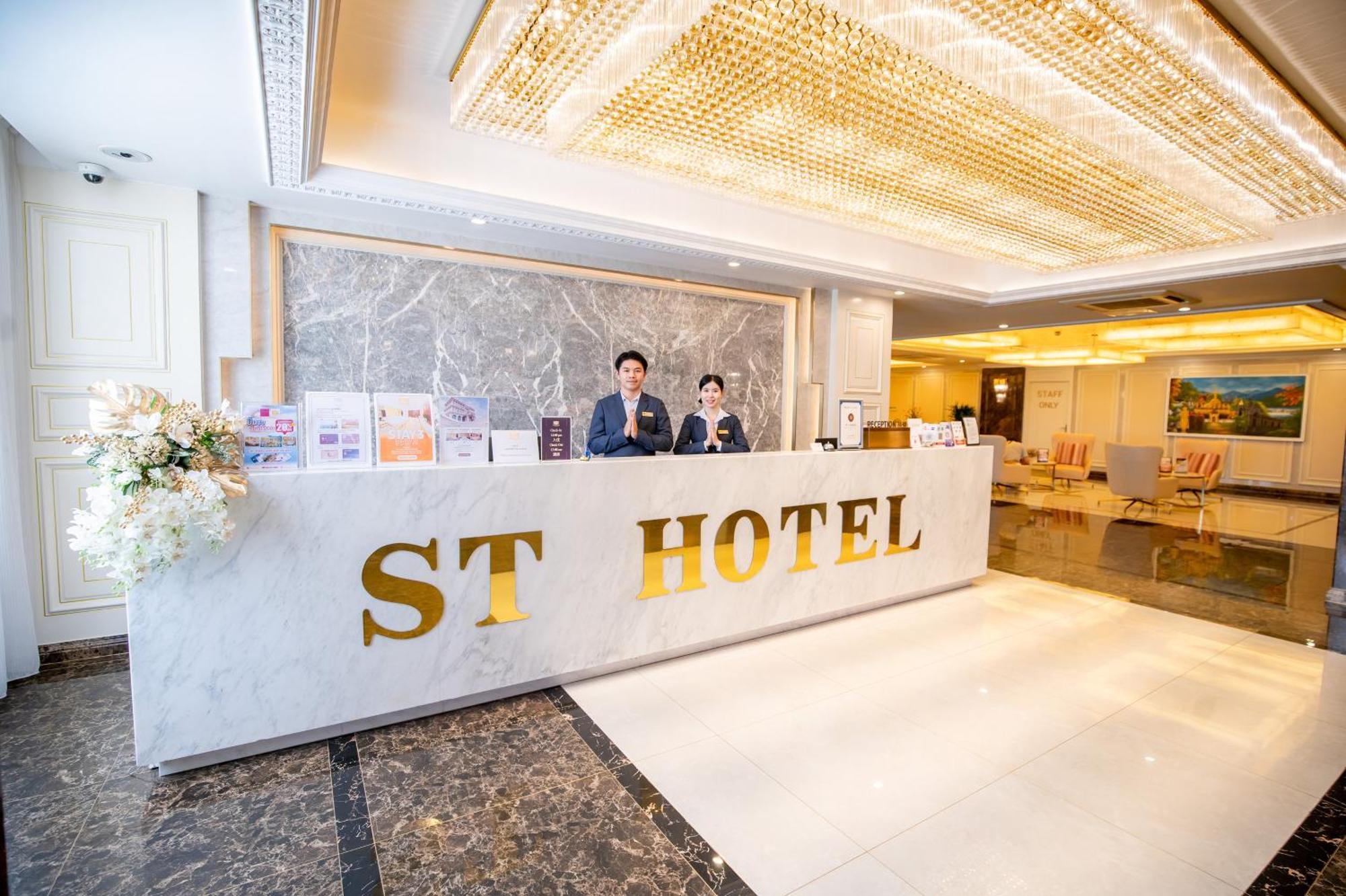 St Hotel Wattay Airport فيينتيان المظهر الخارجي الصورة